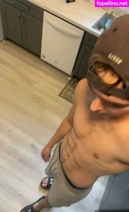 Brett Dream2 OnlyFans Thumbnail #L3Y3ABJdb2