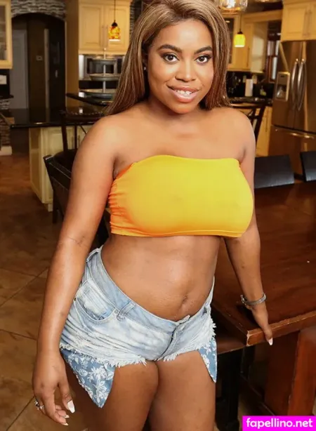 Breyana Moore OnlyFans Thumbnail #pBnhU0jVZN