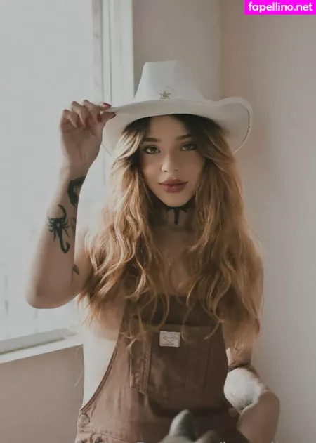 Brezelinski OnlyFans Thumbnail #rIPGk1eQ19