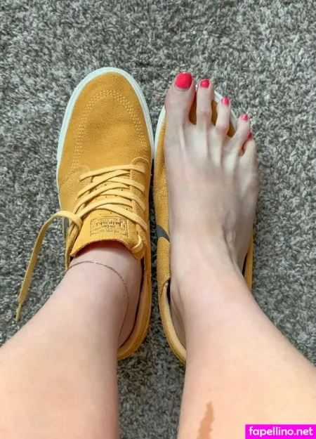 Briabigfeet OnlyFans Thumbnail #7MC1lpWI5u