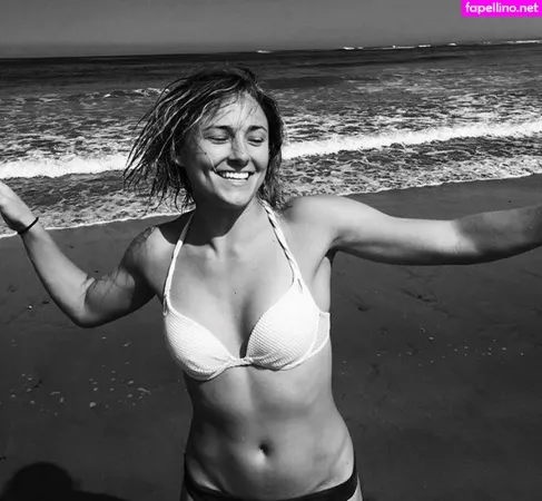 Briana Evigan OnlyFans Thumbnail #yjl5dTFFOE