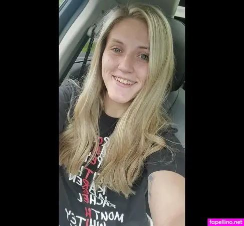 Briana Schwoyer OnlyFans Thumbnail #KFbaezDtUX