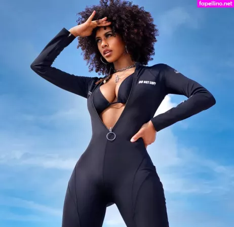 Briana Smith OnlyFans Thumbnail #IyIj1GG8nk