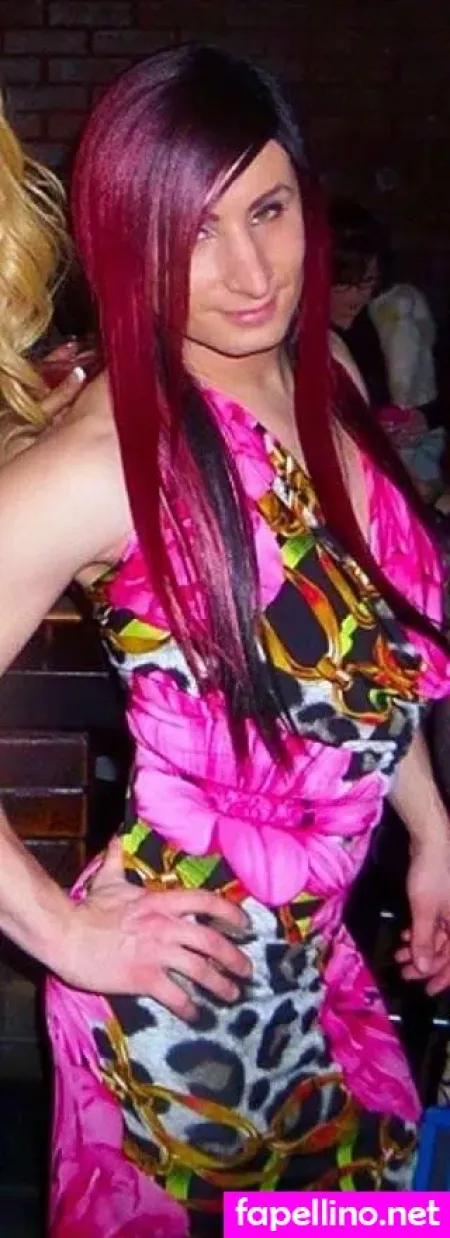 Briana V OnlyFans Thumbnail #e96HVYBIDb