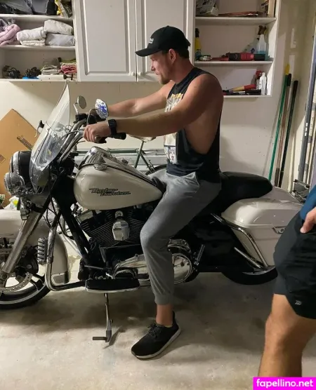 Brianjadam Main Profile Photo