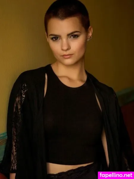 Brianna Hildebrand OnlyFans Thumbnail #NyXzuHzCDS