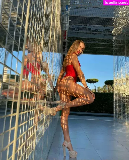 Brianna Splits OnlyFans Thumbnail #2jcMYH7goe