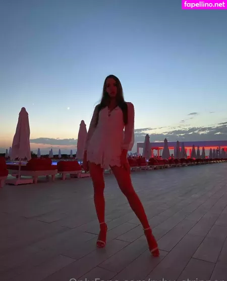Brianna Splits OnlyFans Thumbnail #TXYquNEzHi