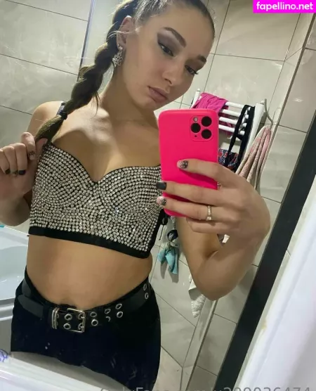 Brianna Splits OnlyFans Thumbnail #imXl4ldC4u