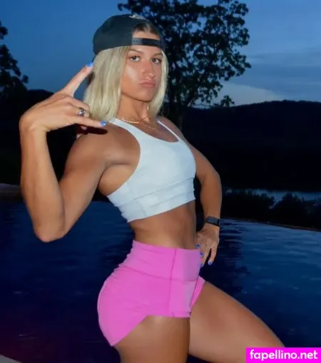 Brianna Utecht OnlyFans Thumbnail #9Y2xW06EAn
