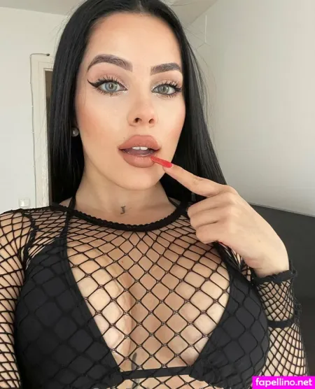 Briannabearfree OnlyFans Thumbnail #JoUwFZbRGQ