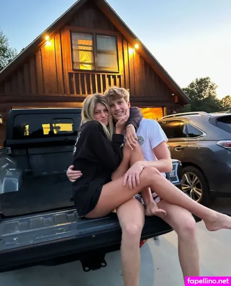 Bridget Larmore OnlyFans Thumbnail #YVMQH2YfeO