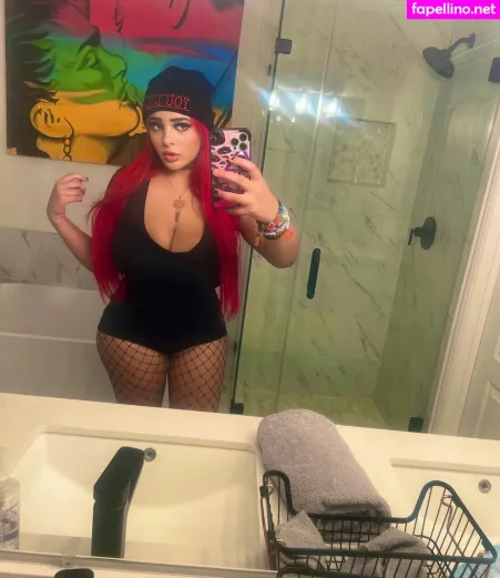 Brie Nightwood 1 OnlyFans Thumbnail #1vOvZDon3y