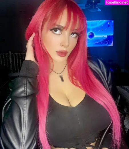Brie Nightwood 1 OnlyFans Thumbnail #xgwxbju7GC