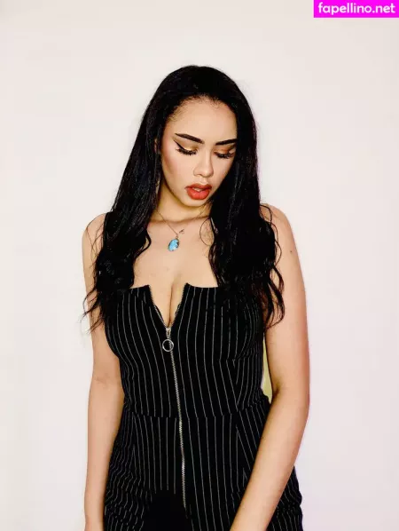 Brie Roome OnlyFans Thumbnail #b9c7UBGxuK