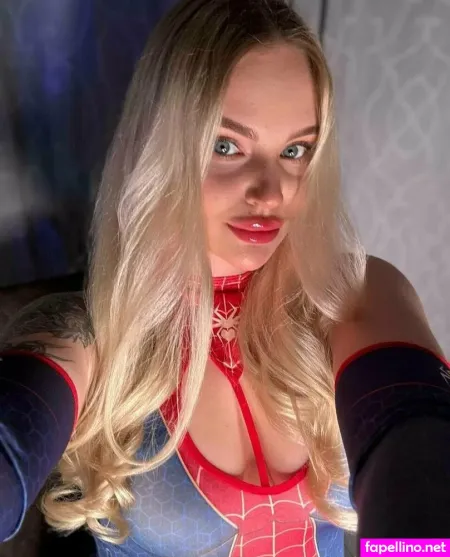 Bright Lily OnlyFans Thumbnail #WXsfWIo065