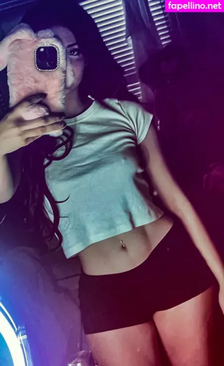 Brighton Rosie Sharbino OnlyFans Thumbnail #ycWemRHjEG