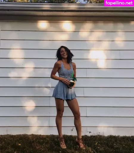 Brigit Sinaga OnlyFans Thumbnail #2ZchrVbFDV