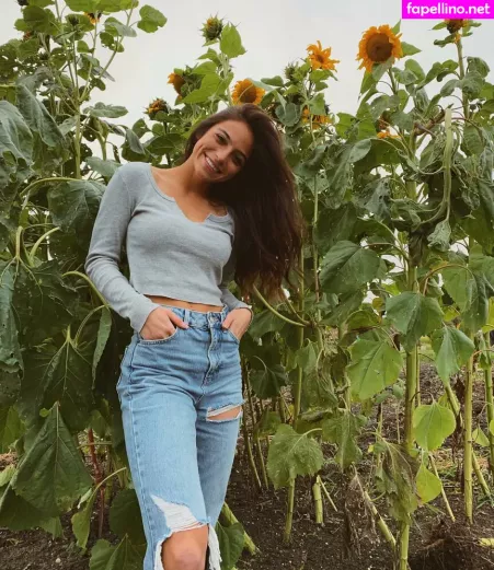 Brigit Sinaga OnlyFans Thumbnail #IvxcElfoCQ