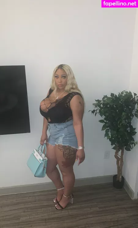 Brijamonet OnlyFans Thumbnail #OrOrmj8VOG