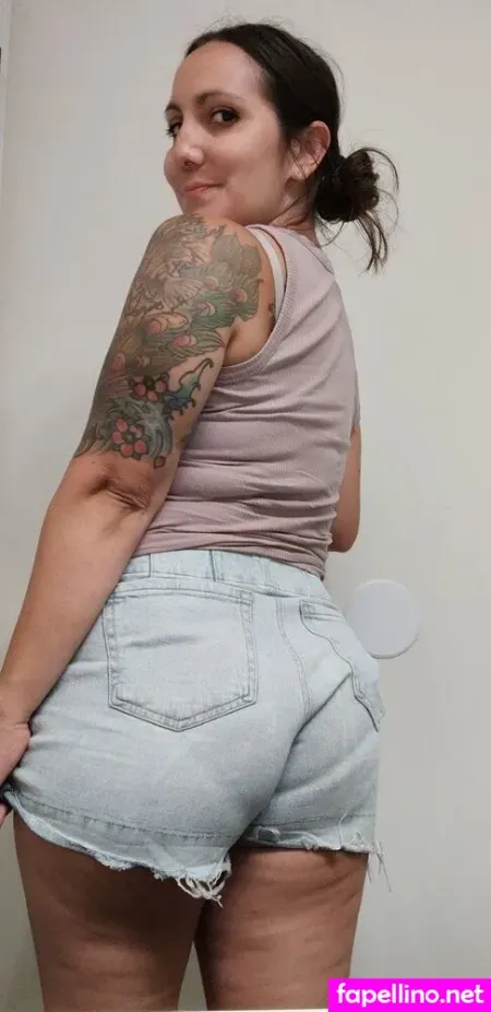 Brinaturally 2 OnlyFans Thumbnail #H2i464wHSq