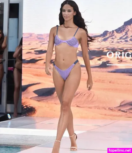 Brinley Steen OnlyFans Thumbnail #1U699hrage