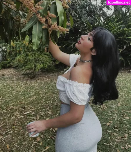 Briny De Laet OnlyFans Thumbnail #3fMsBrGLcU