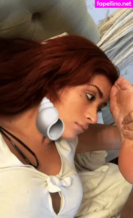 Briny De Laet OnlyFans Thumbnail #np8RY0eIno