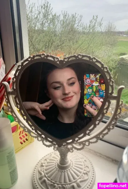 Brionnagh Howley OnlyFans Thumbnail #REzpGb3P0X