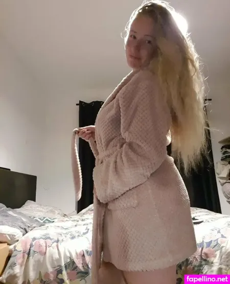 Briony Alessia Anais OnlyFans Thumbnail #0hQNoRPMoi