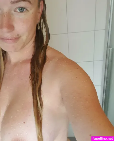 Briony Alessia Anais OnlyFans Thumbnail #R0fzauWaOi