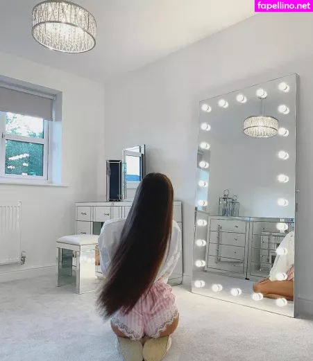 Briony Gorton OnlyFans Thumbnail #Tbz4KquPOn