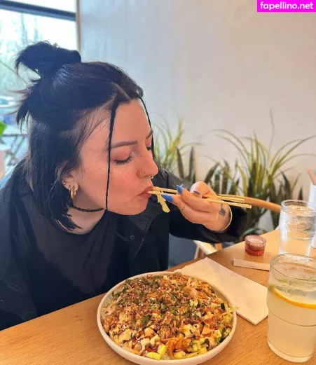 Brit Brat OnlyFans Thumbnail #gR2VBnqiTM