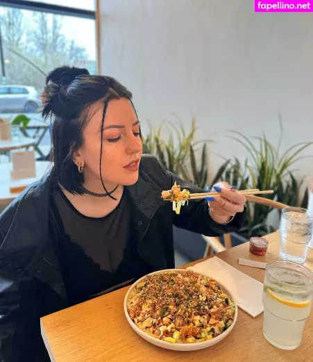 Brit Brat OnlyFans Thumbnail #nlYzOhGfDI