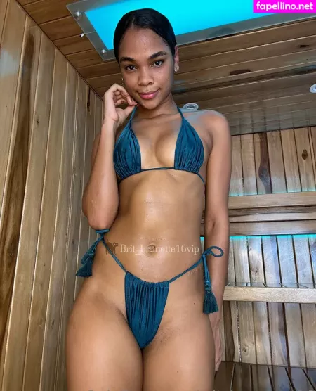 Brit Brunette16 OnlyFans Thumbnail #vcnMou0oeu