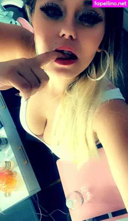 Britanybomber OnlyFans Thumbnail #V5qN4f62OR