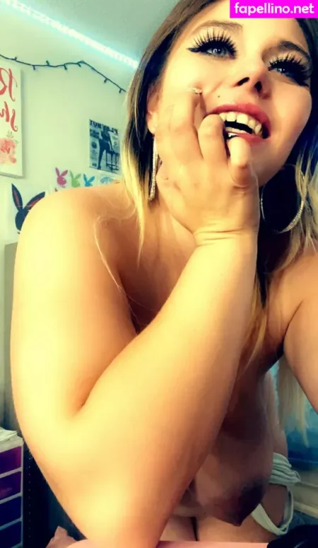 Britanybomber OnlyFans Thumbnail #lkbdtyGviM