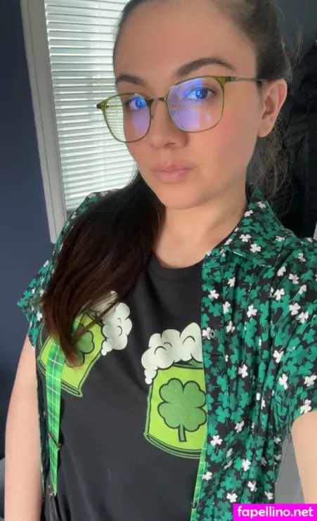 Britbrattv 1 OnlyFans Thumbnail #cdC5K4Urrt