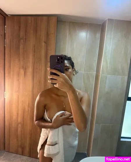 Britbunnyfree OnlyFans Thumbnail #qYuN4LubNc