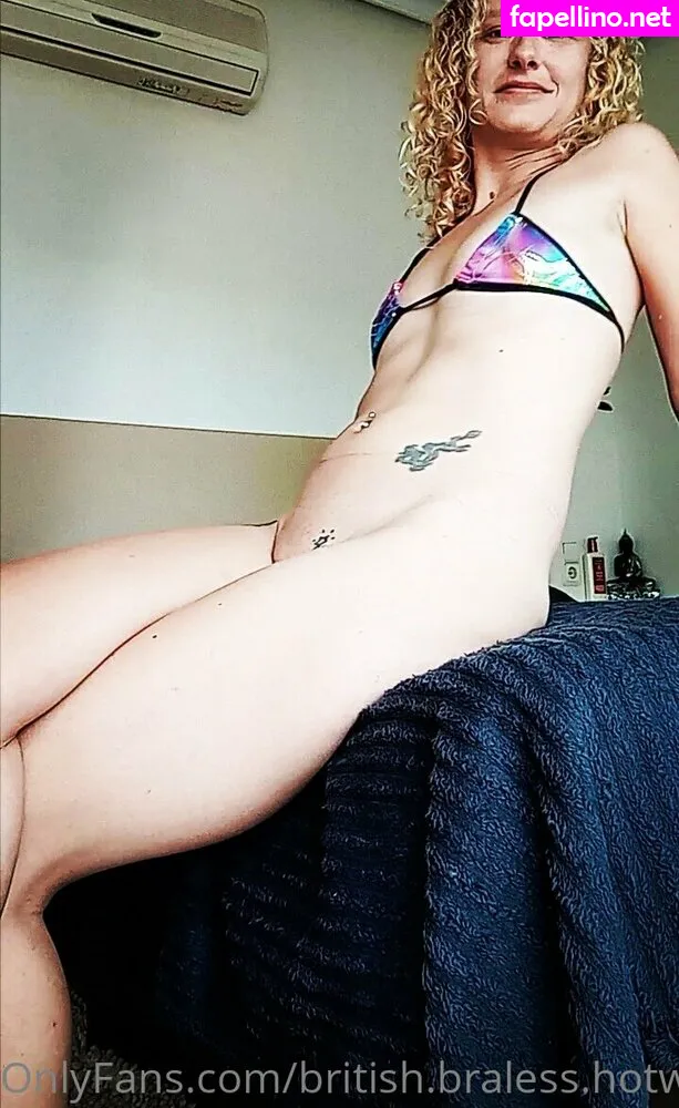 braless.forever, british.braless.hotwifex Nude Leaked OnlyFans Photo #OfkcZZqolu