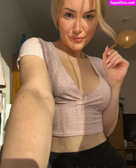 Britishgrlnextdoor OnlyFans Thumbnail #YiXTNDnbLV