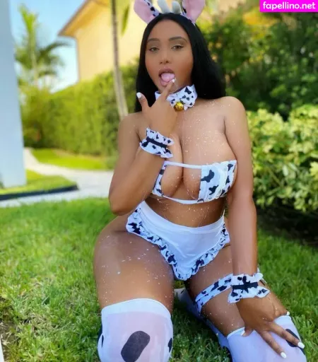 Britliv OnlyFans Thumbnail #og7XwkJw8x