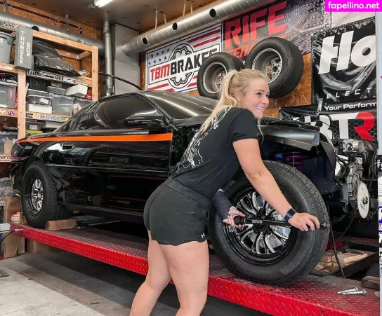 Britney Automotive OnlyFans Thumbnail #MZZeqFNPcC
