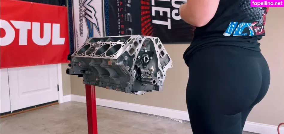 Britney Automotive OnlyFans Thumbnail #oI1gUUEGKg