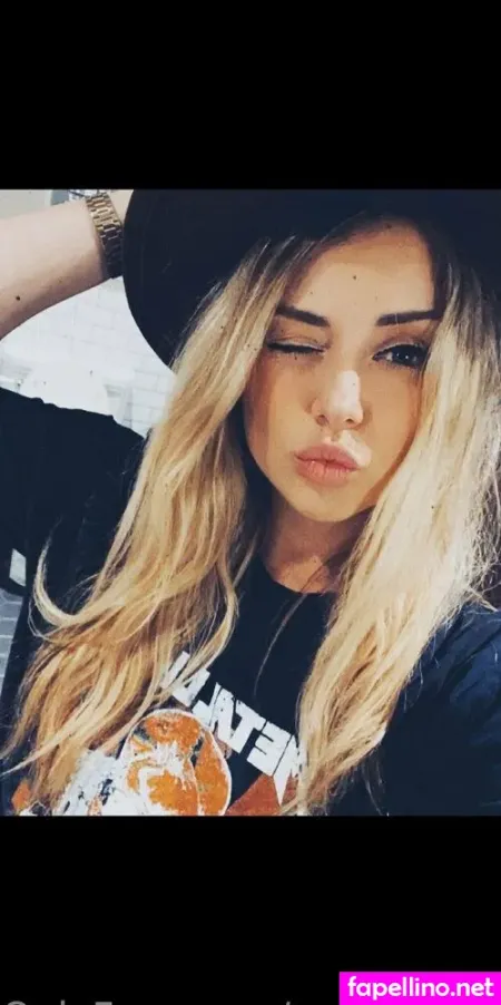 Britney Darling OnlyFans Thumbnail #CwCQBVg0Za