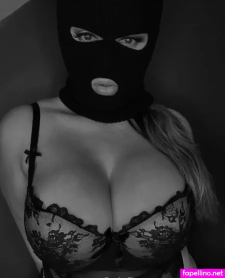 Britney Darling OnlyFans Thumbnail #W2IjOcQ414