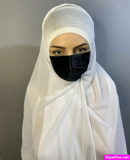 Britney Halifa OnlyFans Thumbnail #1pps2wzwt3