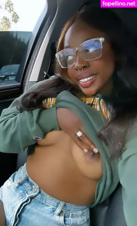 Britney London OnlyFans Thumbnail #ebtCWKStSh