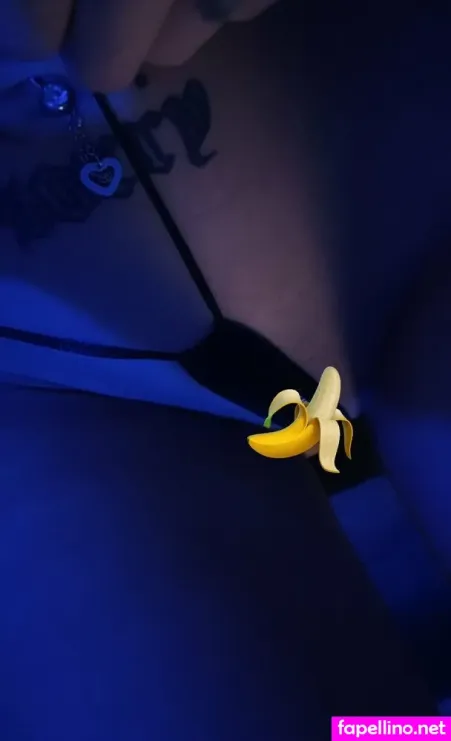 Britney Martinez OnlyFans Thumbnail #1Pql6pE35g