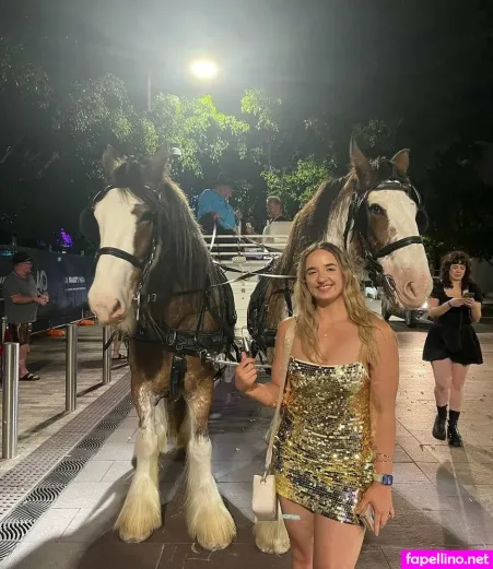 Britney OnlyFans Thumbnail #B5RTB3hhdU